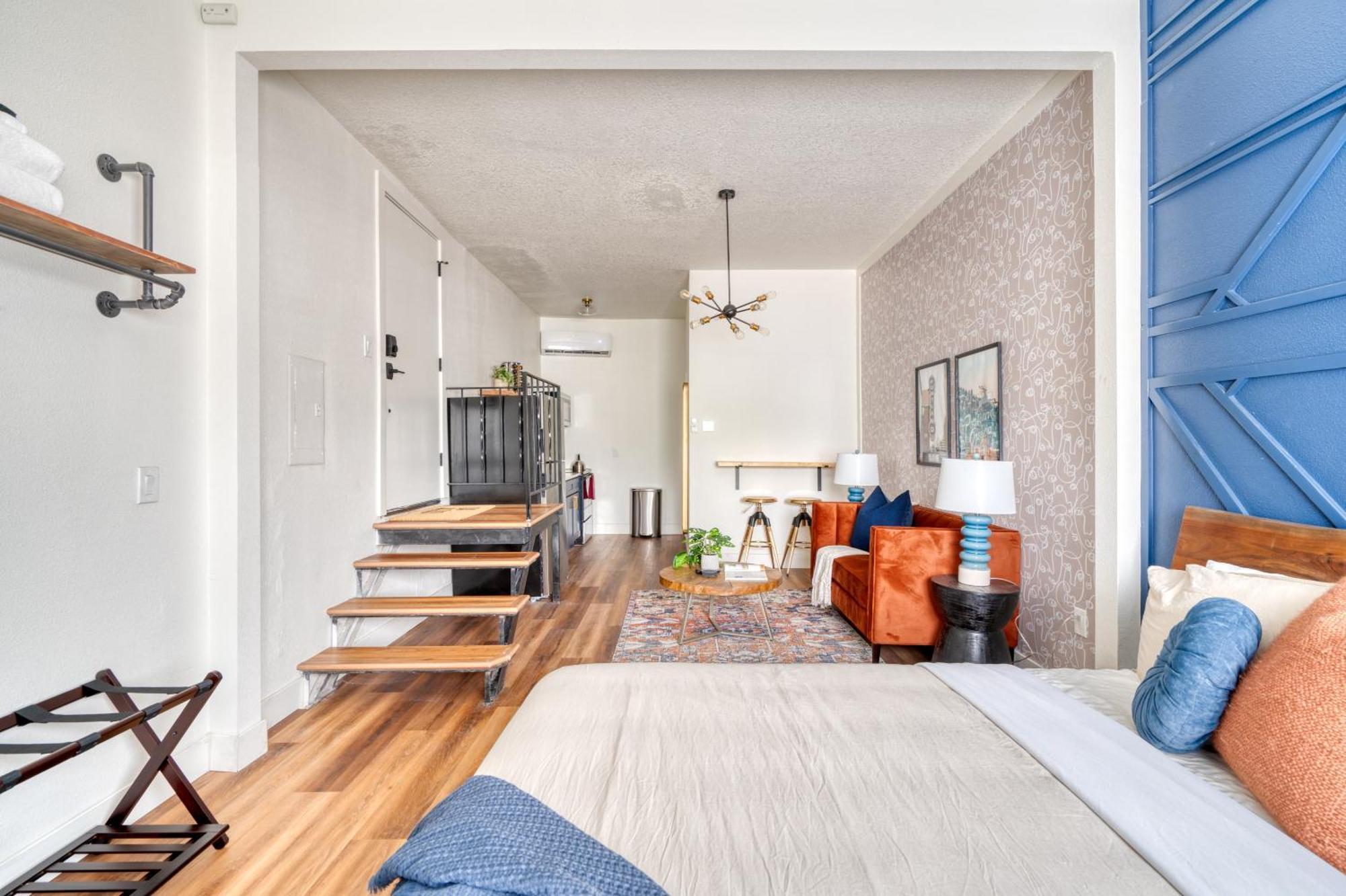 - Bright Brooklyn Apartment Portland