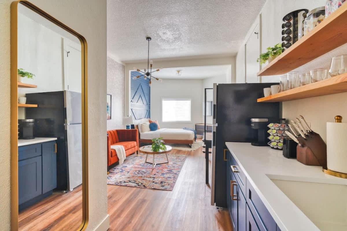 Collection - Bright Brooklyn Apartment Portland